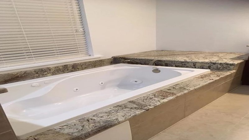 How to Buy Bathroom and Kitchen Countertops in Ocala